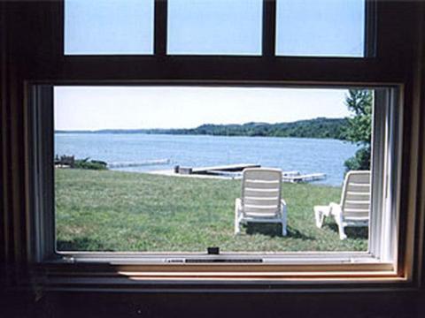 Fountain Point Hotel Suttons Bay ภายนอก รูปภาพ
